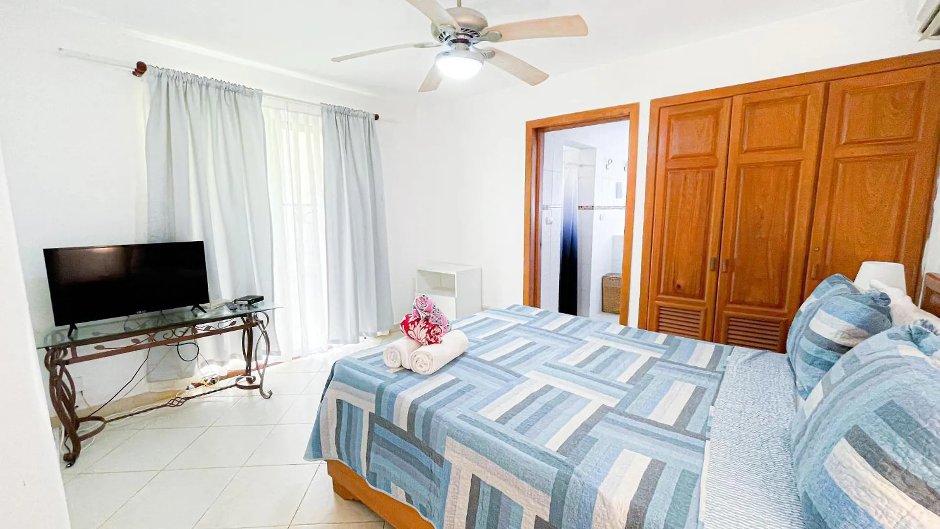 Caribbean Paradise Wifi Hotel Bavaro Beach Club & Spa Punta Cana