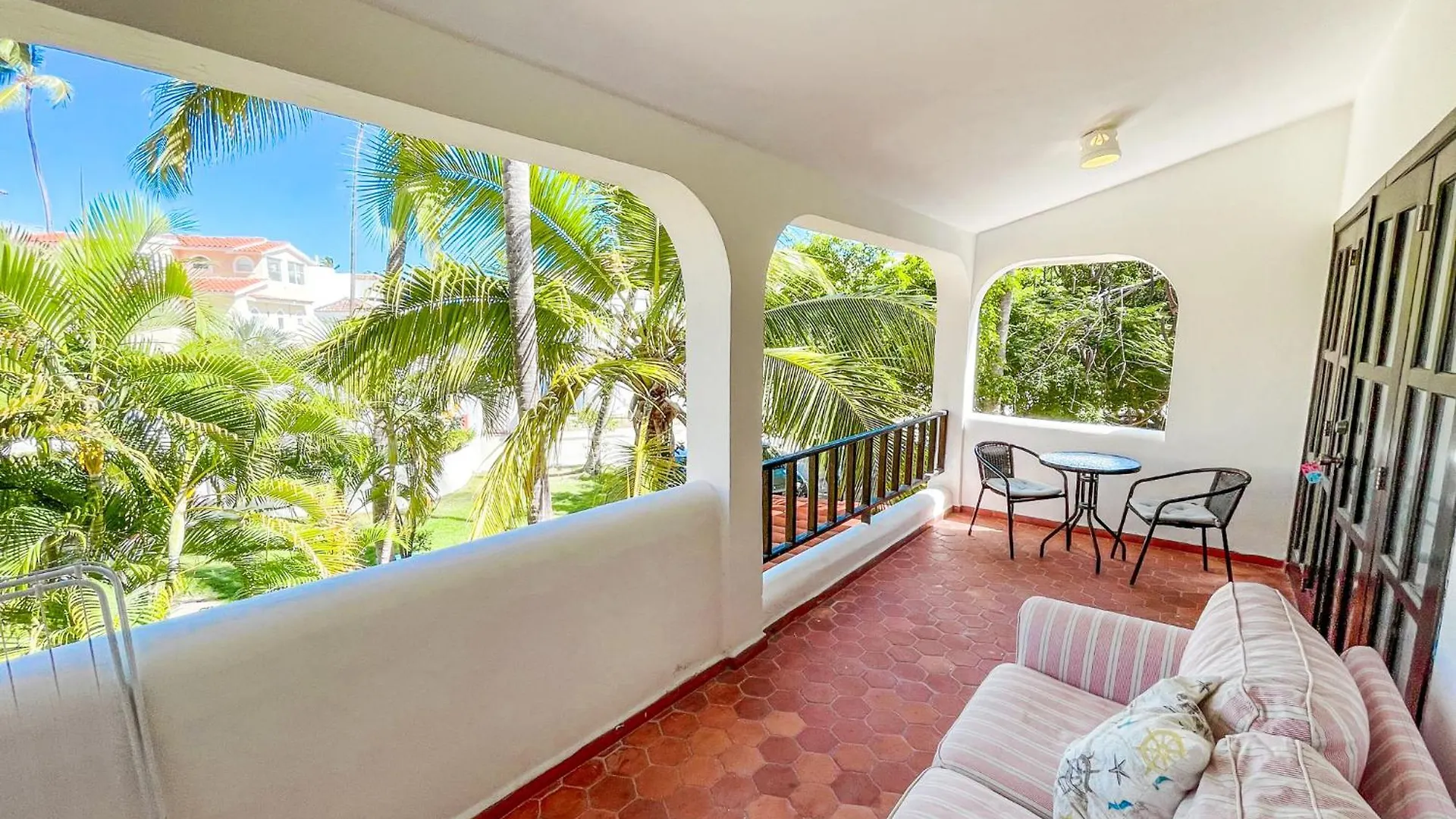 *****  Caribbean Paradise Wifi Hotel Bavaro Beach Club & Spa Punta Cana Dominican Republic